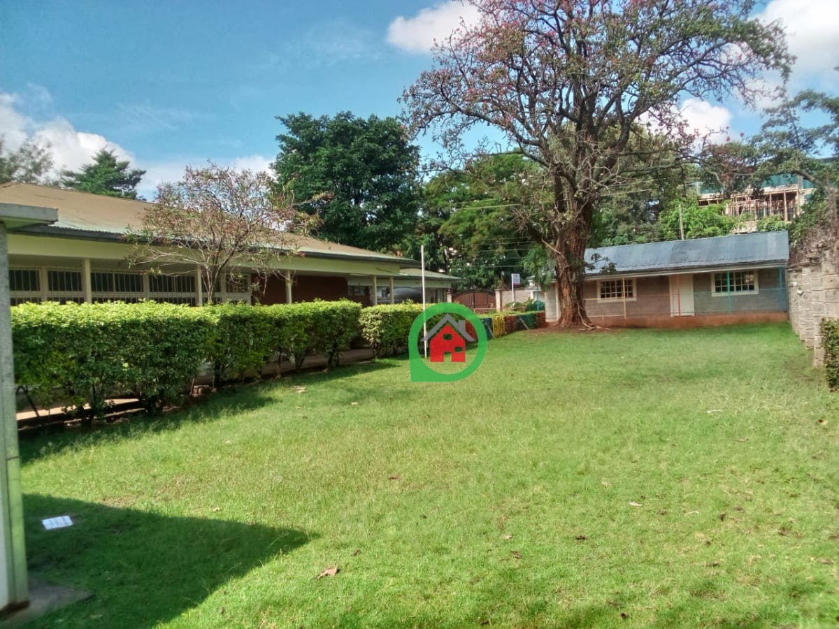 Office space on 1 acre to let in Lavington